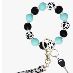Stylish Black and Turquoise Beaded Keychain Bracelet